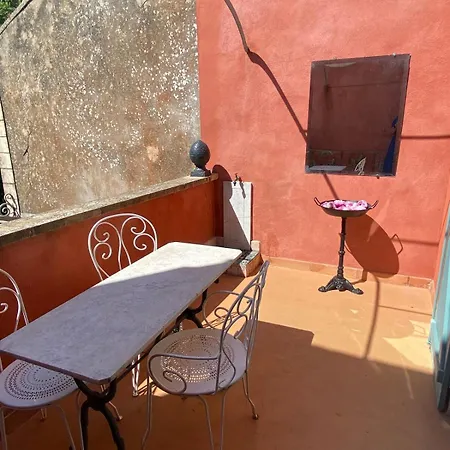 Syrius - D'artiste Avec Terrasse Et Vue Апартаменты Фонтен-де-Воклюз